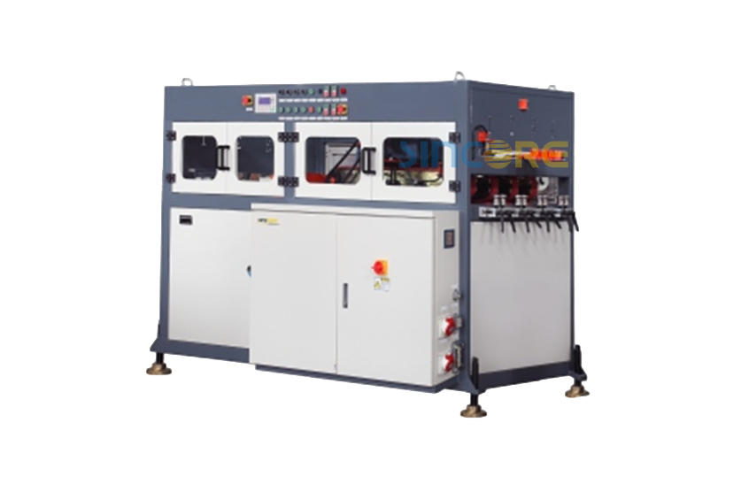 Экструзионная линия для производства труб из ПВХ с четырьмя выходами