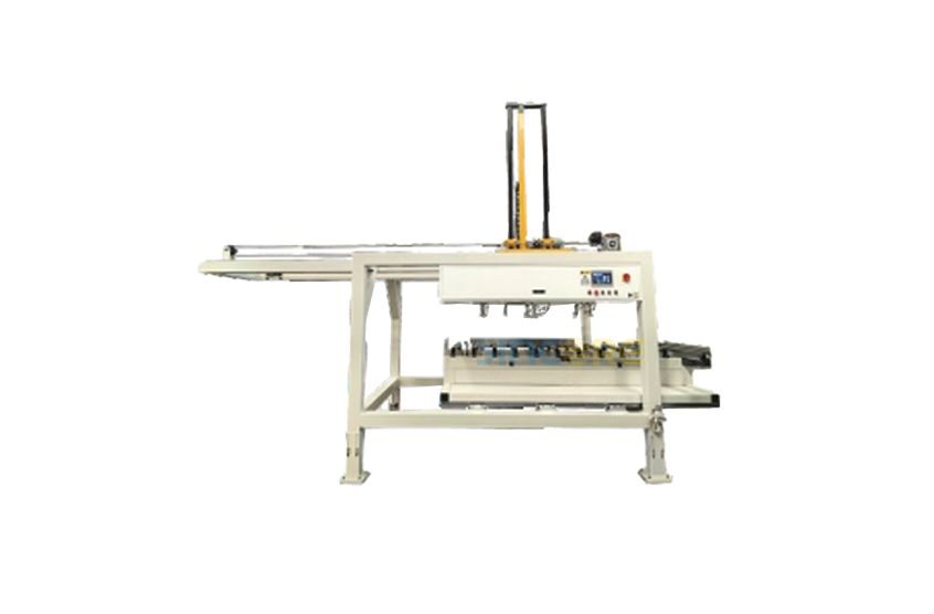 Линия экструзии панелей ПВХ/ДПК